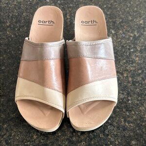 Earth Women's Multi-Tone Leather Mules